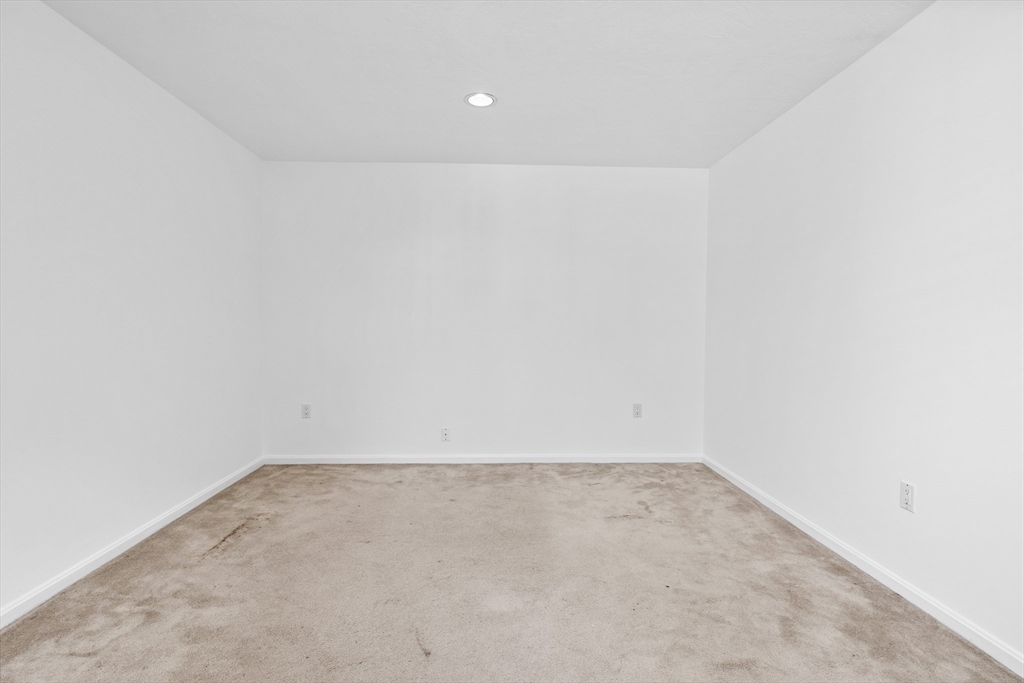 93 West R W Emerson, Unit 93R Melrose, MA 02176 - Photo 10 of 21 a view of room