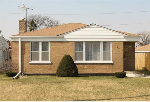 2944 George Street Franklin Park, IL 60131 - Photo 1 of 9
