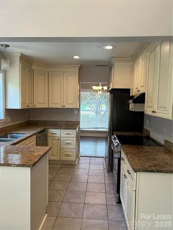 $2,100 | 11413 Vista Haven Drive, Charlotte, NC 28226