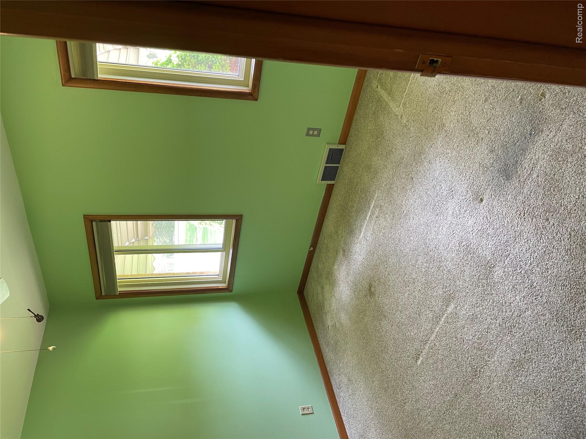 7234 Davison Road Davison, MI 48423 - Photo 12 of 26 IMG_6301.jpeg
