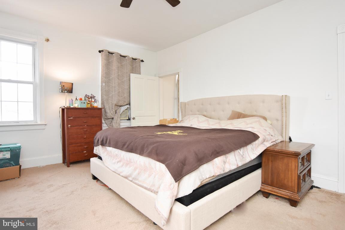 224 East Washington Street Riverside, NJ 08075 - Photo 17 of 30 Master Bed