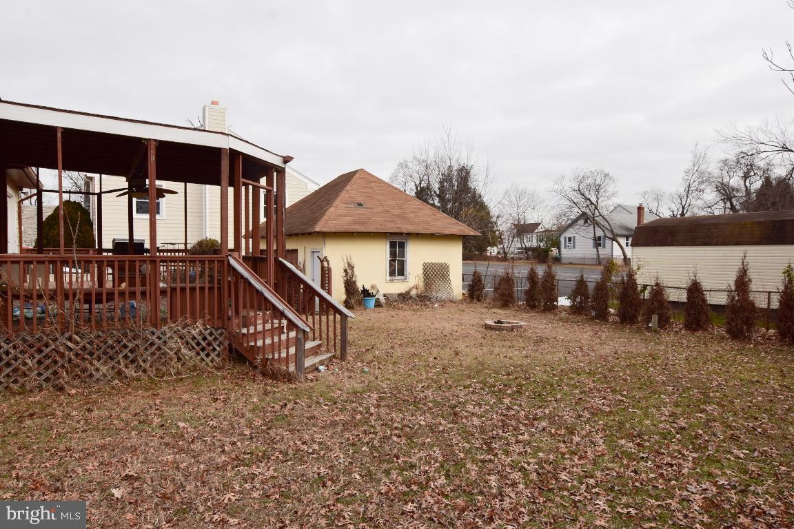 224 East Washington Street Riverside, NJ 08075 - Photo 29 of 30 Rear view