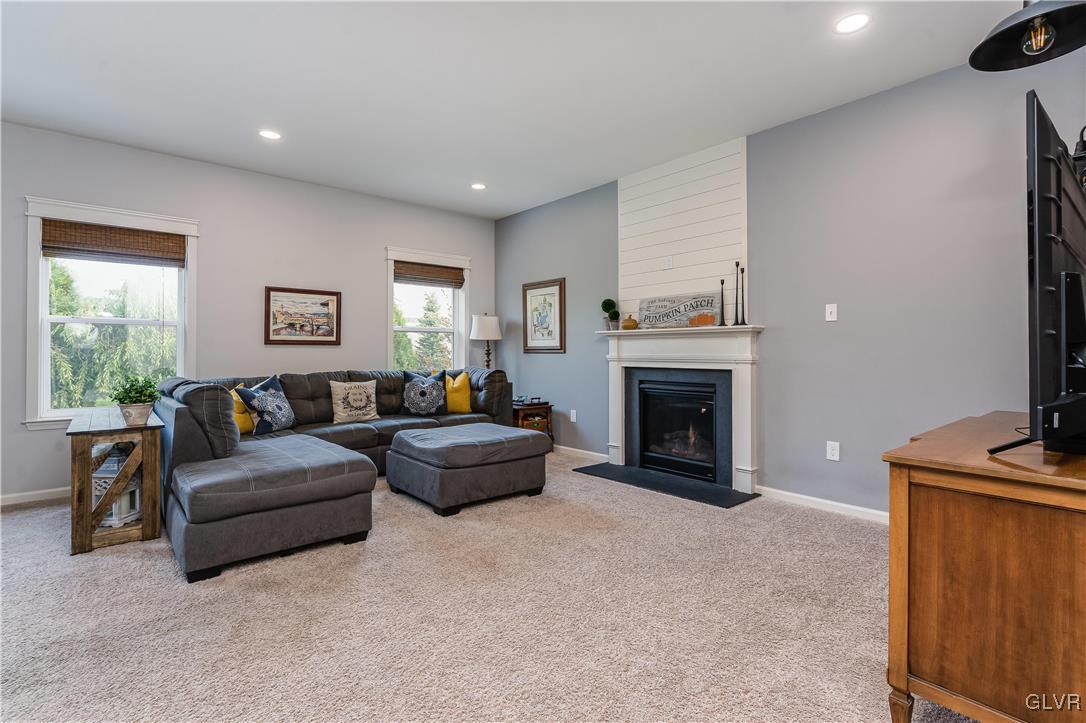 2624 English Ivy Road Nazareth, PA 18064 - Photo 7 of 35 Gallery Image 7