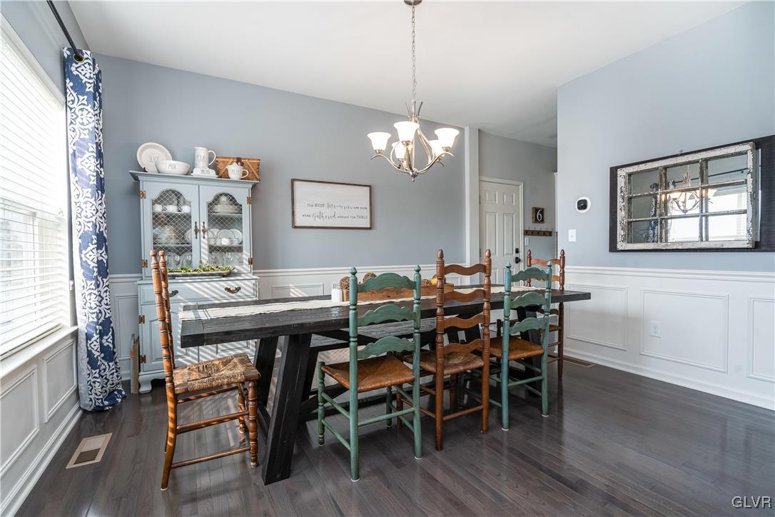 2624 English Ivy Road Nazareth, PA 18064 - Photo 10 of 35 Gallery Image 10