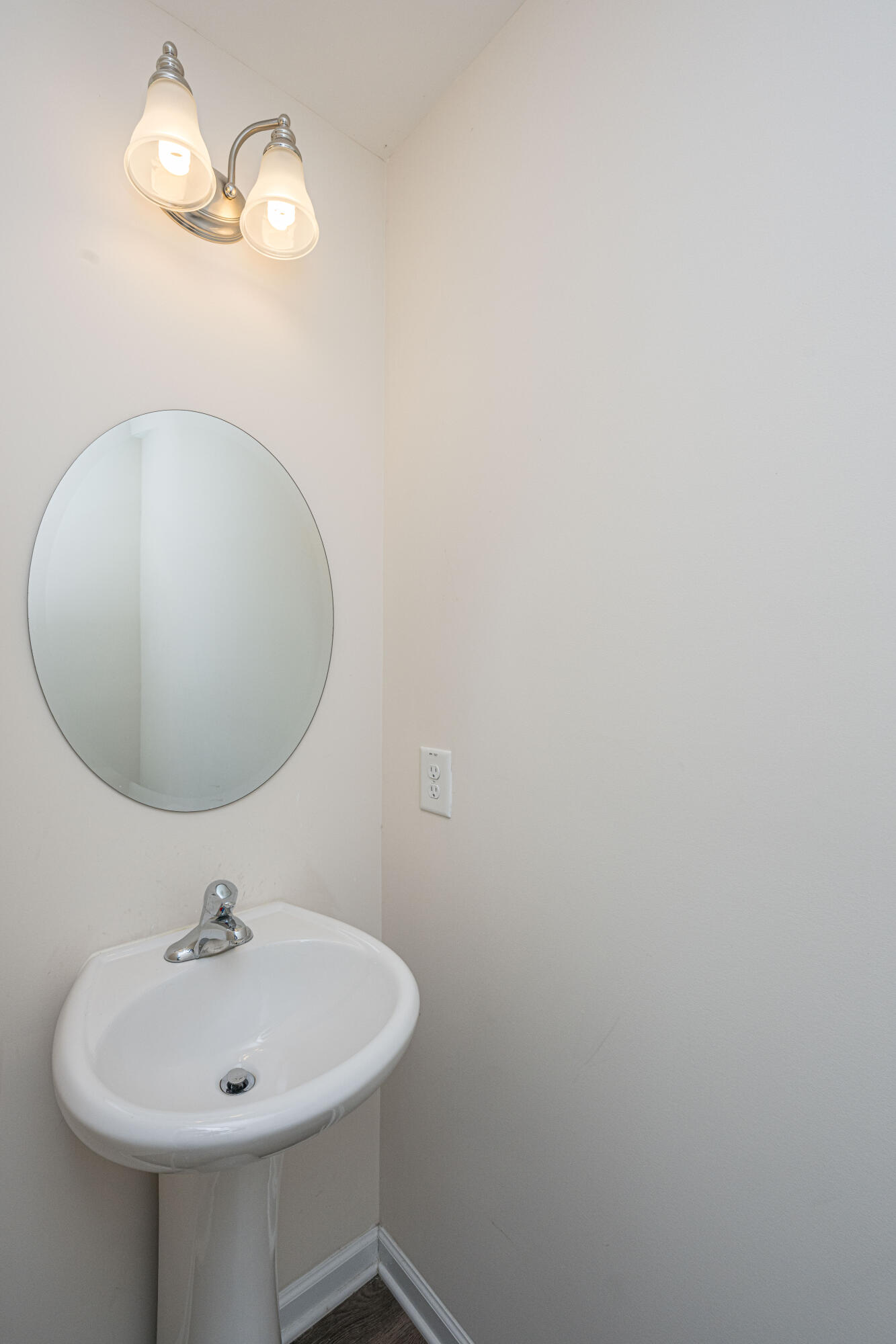 1076 Lexi Court Ladson, SC 29456 - Photo 10 of 27 Half Bathroom