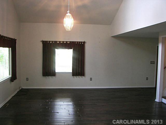 2025 Martin Road Hickory Grove, SC 29717 - Photo 3 of 16