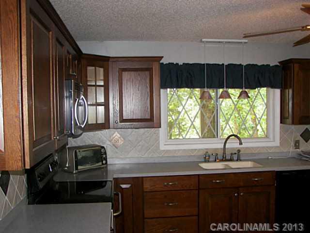 2025 Martin Road Hickory Grove, SC 29717 - Photo 7 of 16