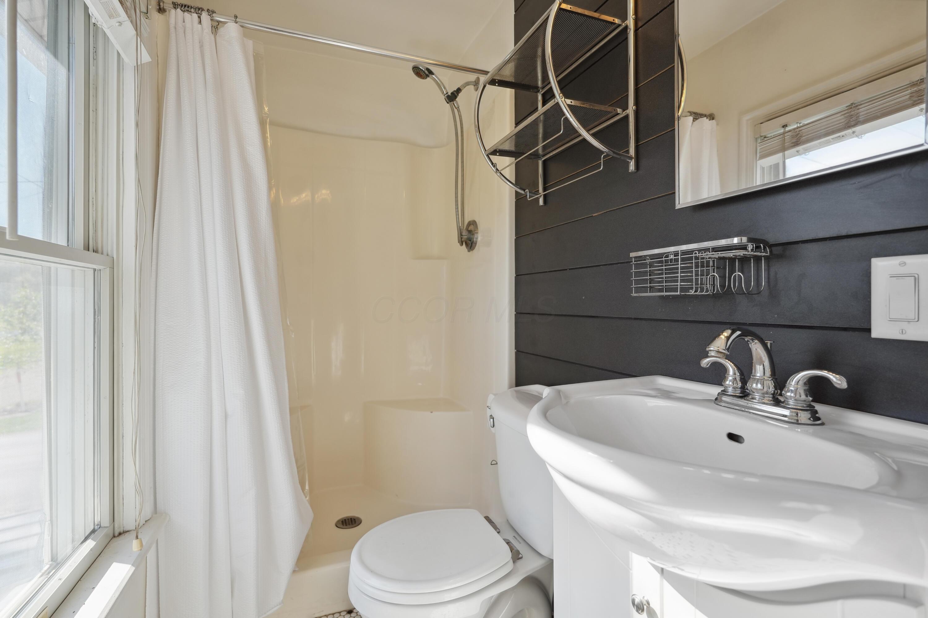 16109 Sycamore Road Mount Vernon, OH 43050 - Photo 31 of 48 31