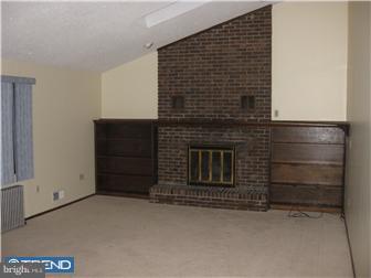 107 Peter Rafferty Drive Hamilton, NJ 08690 - Photo 4 of 6