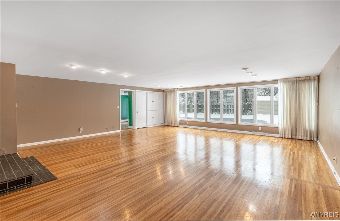 155 North Union Road Amherst, NY 14221 - Photo 8 of 42