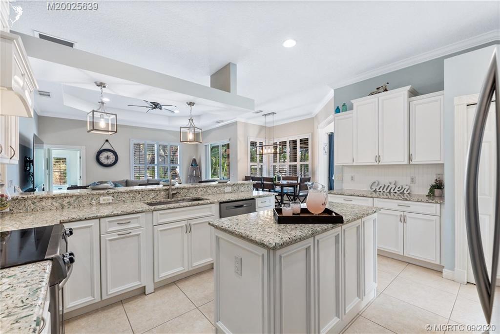 1069 Southwest Rio Vista Way Palm City, FL 34990 - Photo 25 of 47 Gallery Image 25