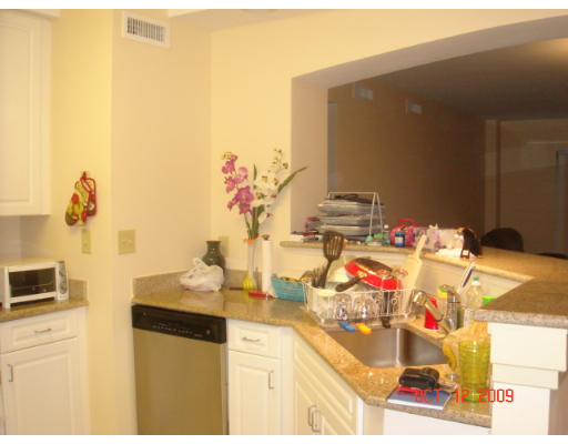 175 Cottage Street, Unit 502 Chelsea, MA 02150 - Photo 3 of 11 Gallery Image 3