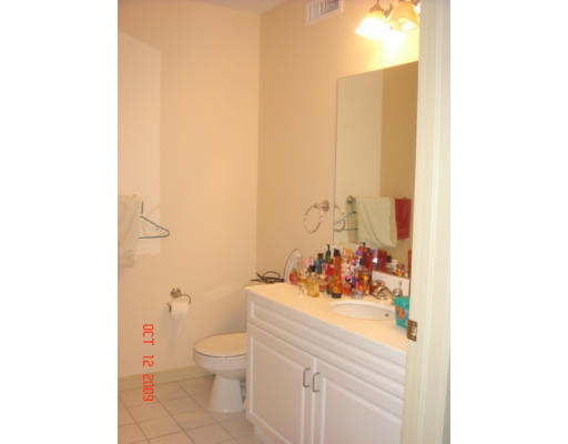 175 Cottage Street, Unit 502 Chelsea, MA 02150 - Photo 8 of 11 Gallery Image 8
