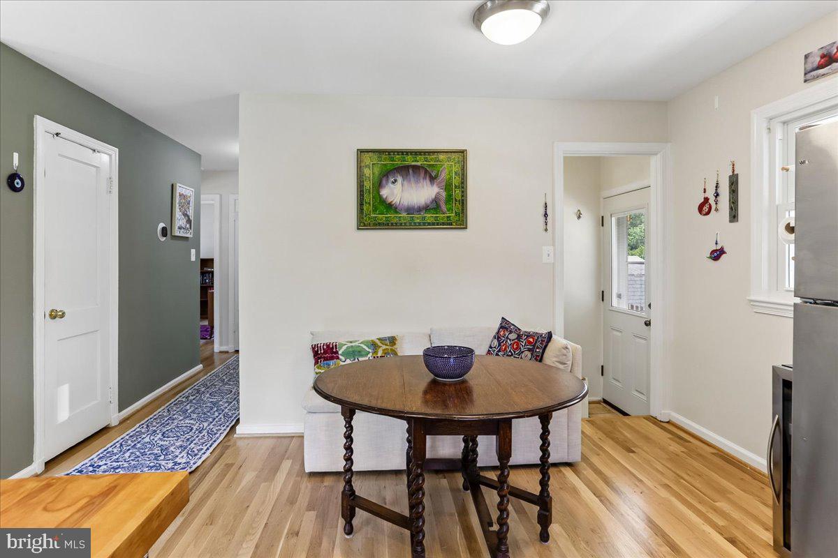 1504 Crest Road Silver Spring, MD 20902 - Photo 11 of 52