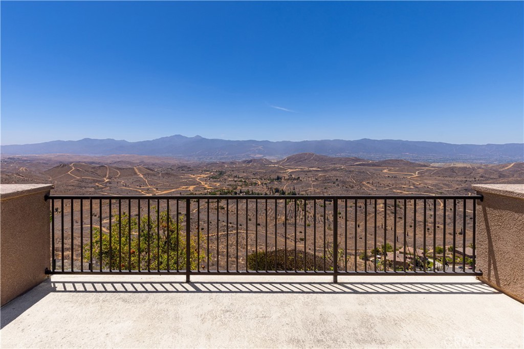 18458 Lakepointe Drive Riverside, CA 92503 - Photo 45 of 53 Gallery Image 45