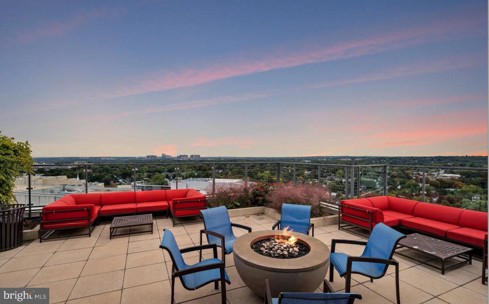 851 North Glebe Road, Unit 207 Arlington, VA 22203 - Photo 43 of 59 Gallery Image 43