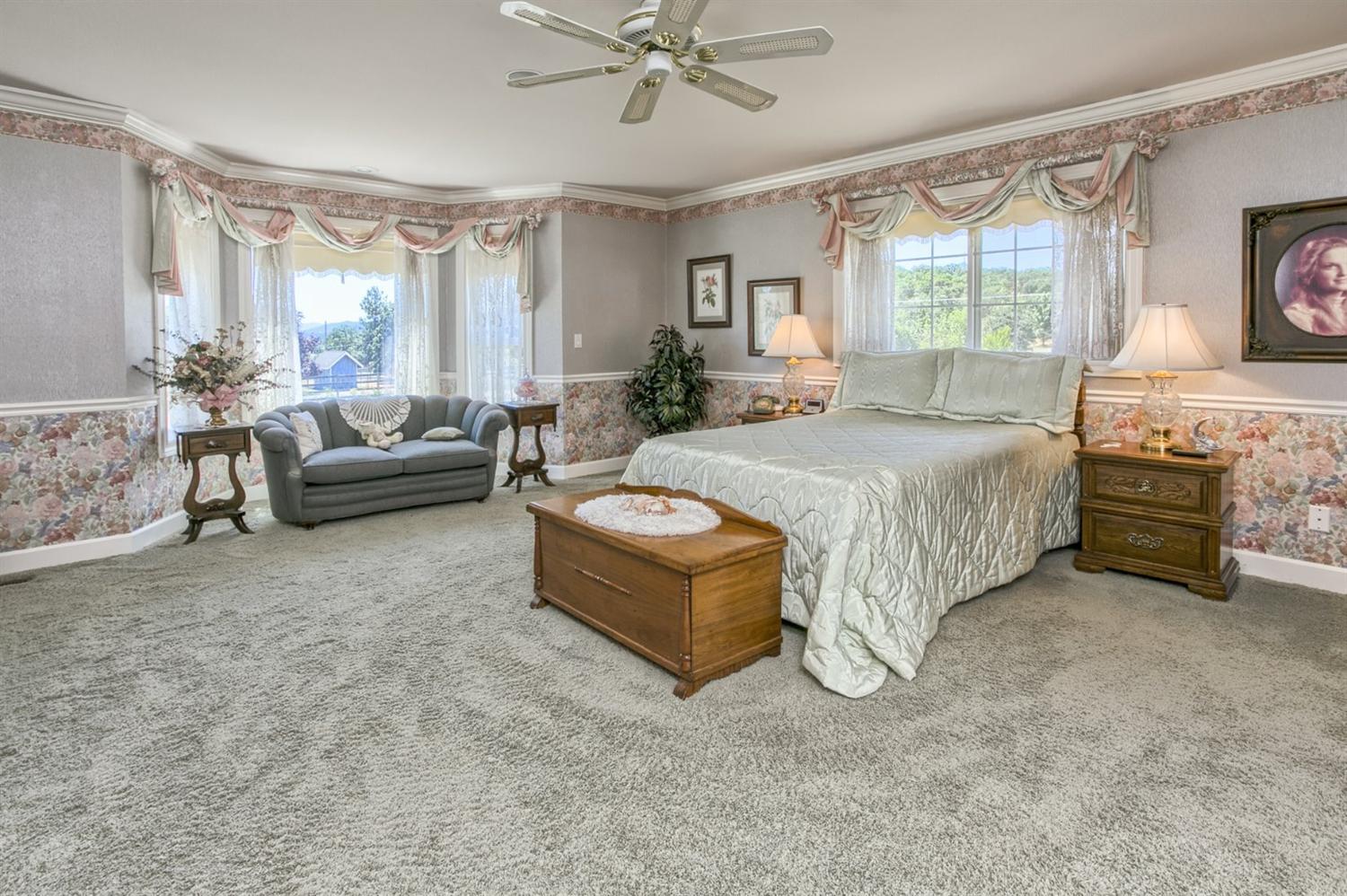 3685 Livingston Road Central Point, OR 97502 - Photo 22 of 34 Gallery Image 22
