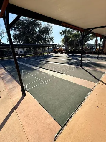 a view of a tennis court