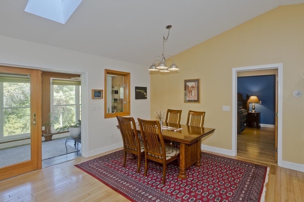 267 Southampton Road Holyoke, MA 01040 - Photo 22 of 42