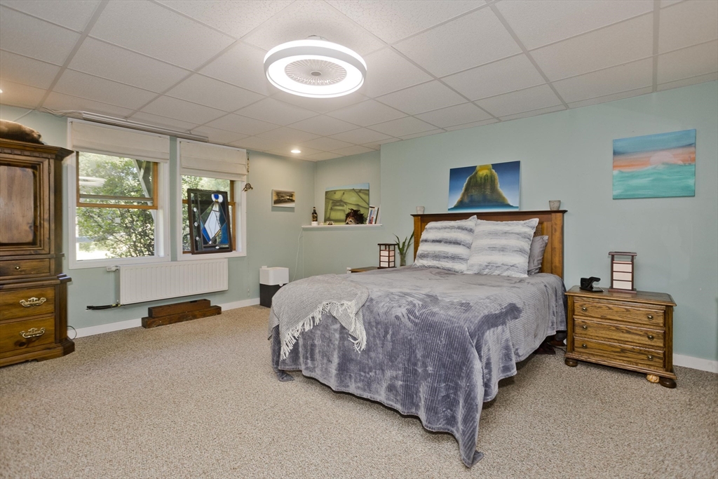 267 Southampton Road Holyoke, MA 01040 - Photo 41 of 42