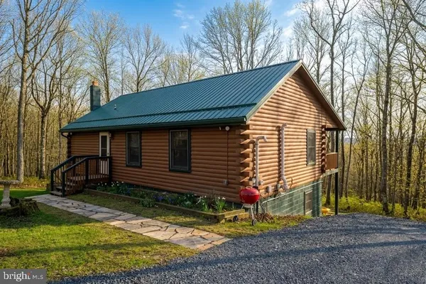 $379,000 | 1167 Tall Oaks Drive, Oakland, MD 21550