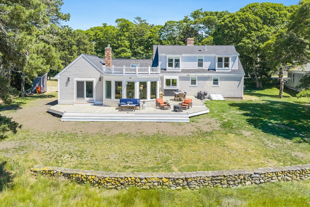 26 Hardings Beach Road Chatham, MA 02633 - Photo 4 of 42 Gallery Image 4