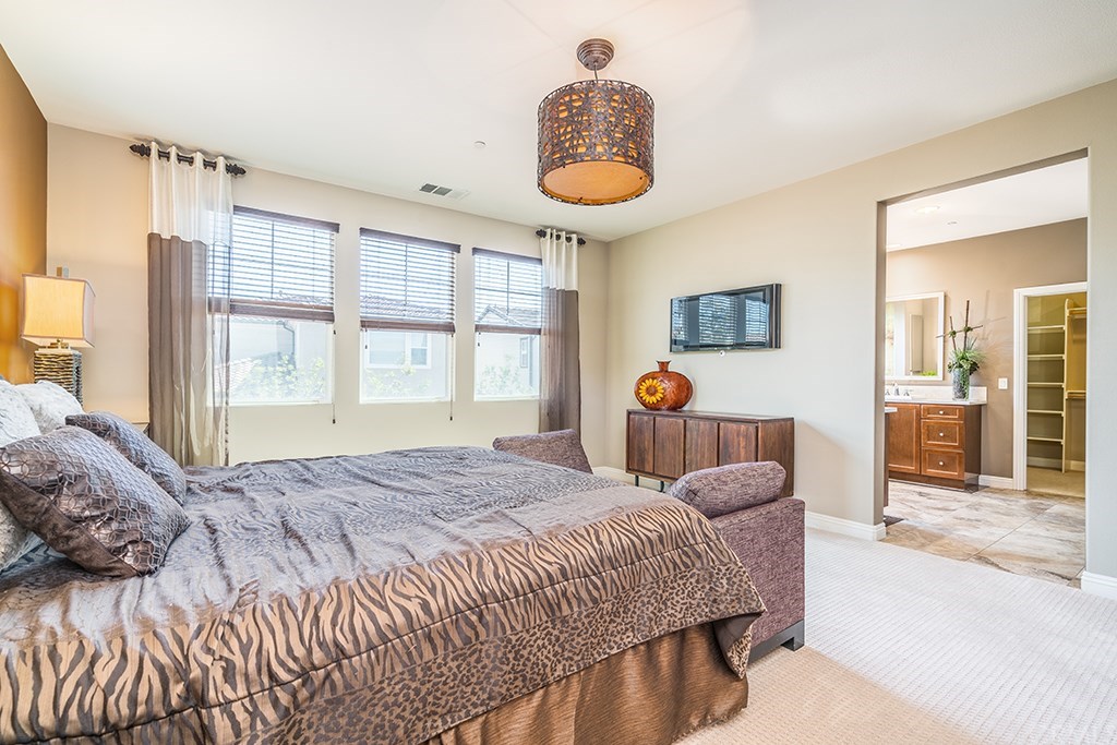 184 Compass Irvine, CA 92618 - Photo 16 of 30