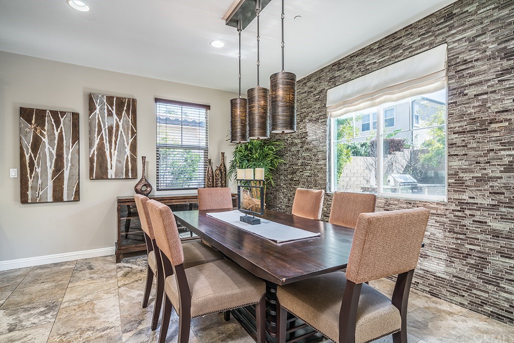 184 Compass Irvine, CA 92618 - Photo 9 of 30