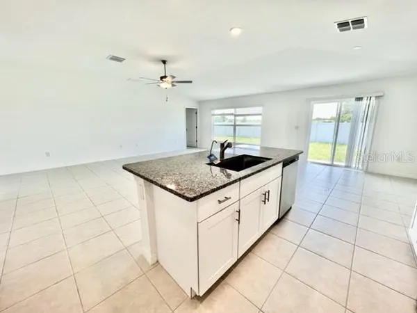 $2,300 | 11517 Lavender Loop Spring Hill, Spring Hill, FL 34609
