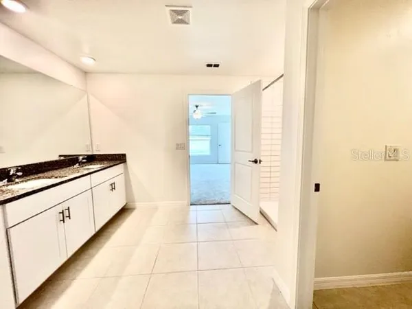 $2,300 | 11517 Lavender Loop Spring Hill, Spring Hill, FL 34609