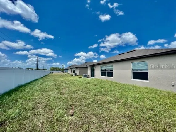 $2,300 | 11517 Lavender Loop Spring Hill, Spring Hill, FL 34609