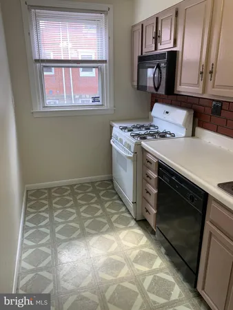 $1,800 | 4234 Passmore Street, Philadelphia, PA 19135