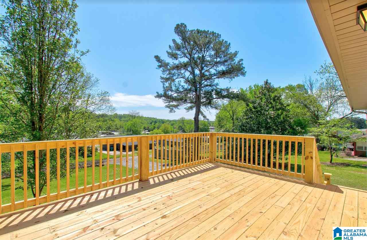 1115 Park Avenue Oneonta, AL 35121 - Photo 6 of 33
