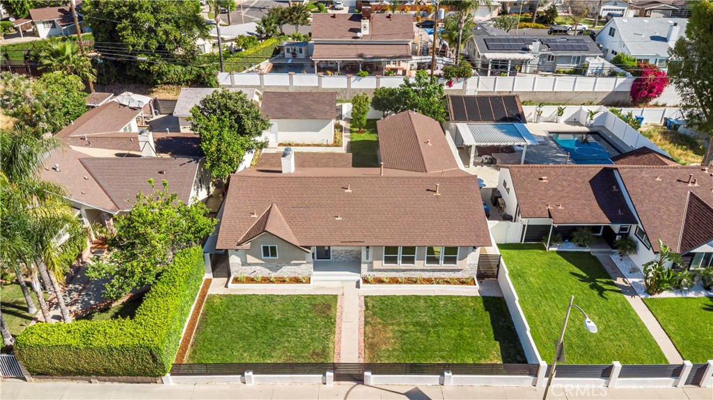 16931 Rinaldi Street Granada Hills, CA 91344 - Photo 5 of 47