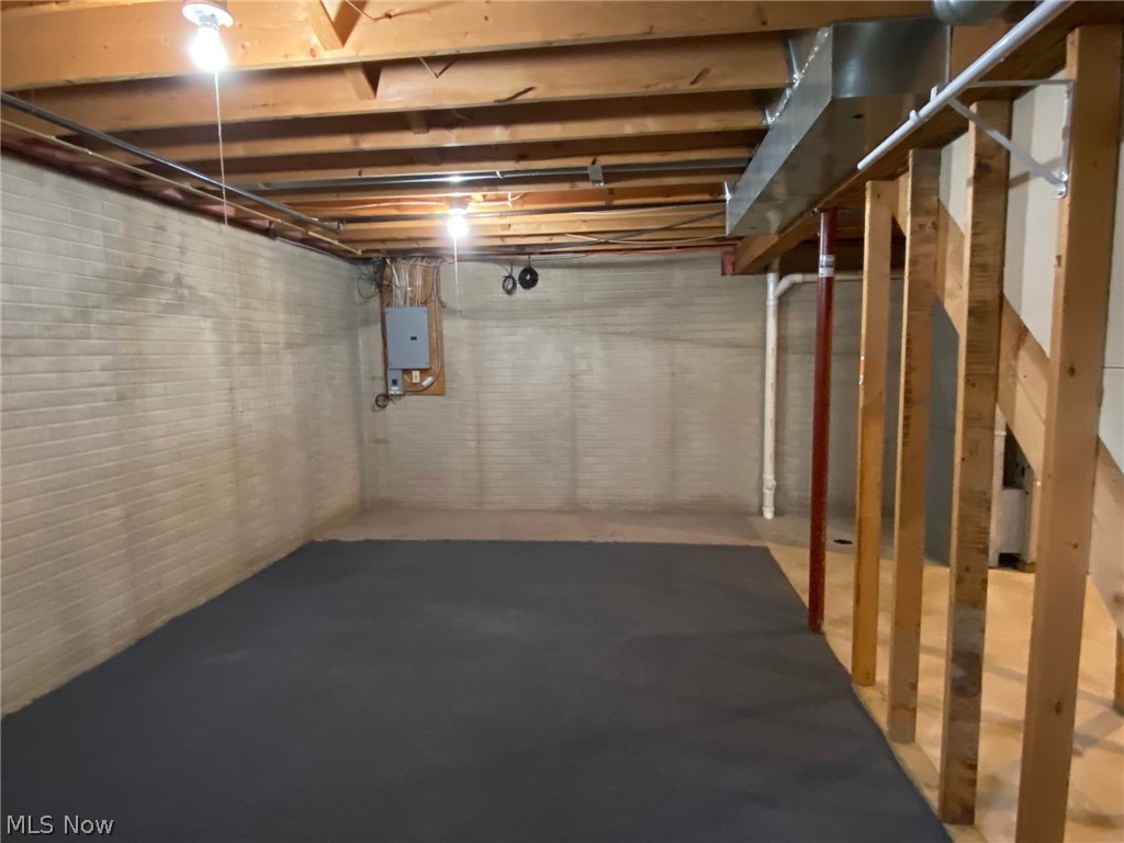 686 Patterson Avenue Akron, OH 44310 - Photo 15 of 22 Gallery Image 15