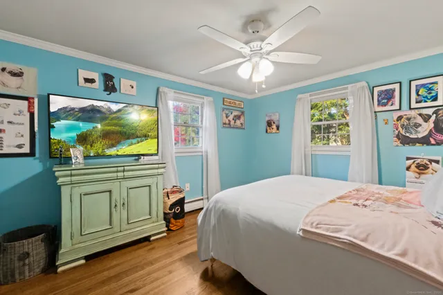 $269,900 | 162 Townsend Avenue, Waterbury, CT 06705