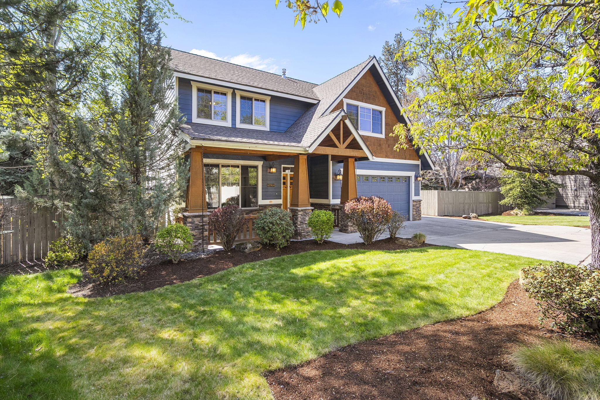 60964 Creekstone Loop Bend, OR 97702 - Photo 2 of 52