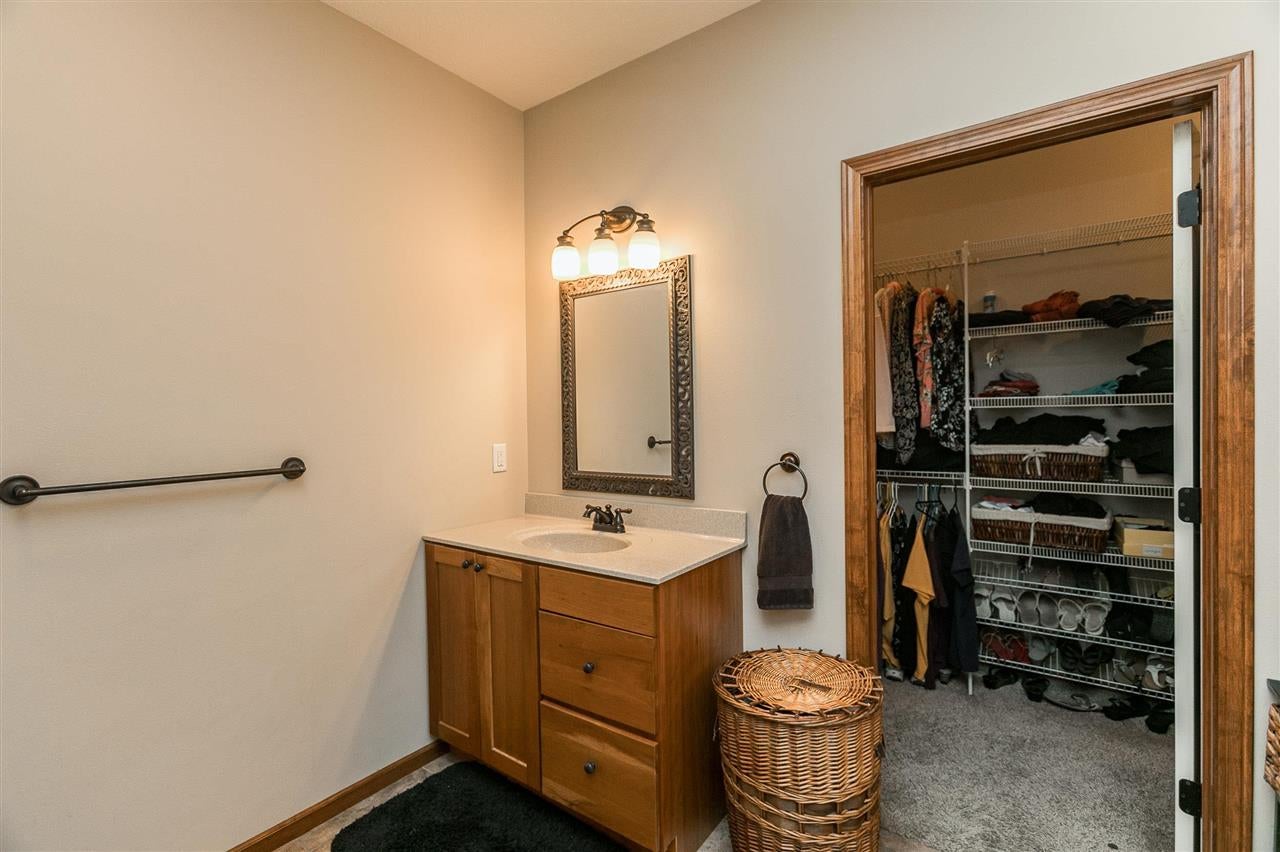 907 Wood Lily Road Solon, IA 52333 - Photo 30 of 40 Gallery Image 30