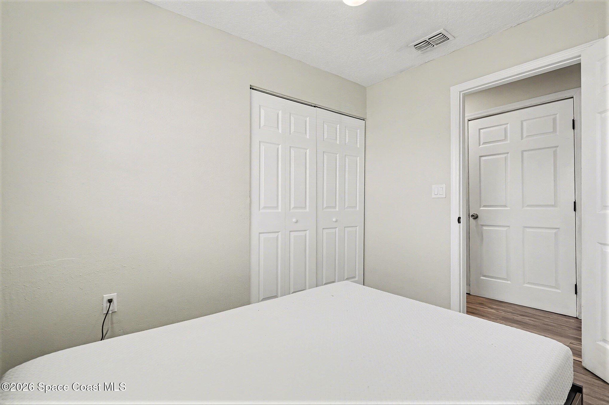 905 Poplar Lane Melbourne, FL 32901 - Photo 5 of 30 Bedroom 3