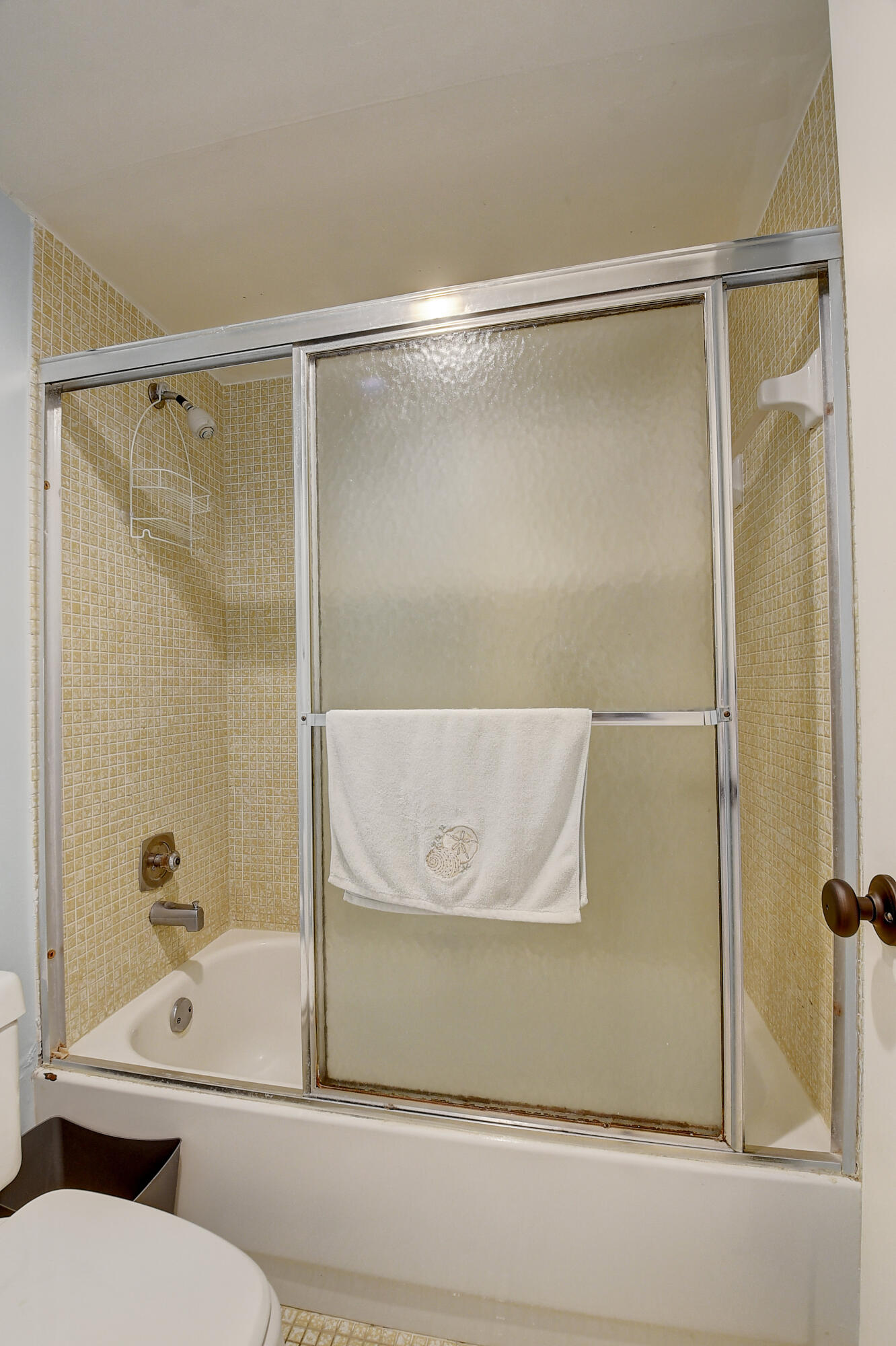 2901 Fiore Way, Unit 105 Delray Beach, FL 33445 - Photo 14 of 32 DSC_0741_2_3_4_5