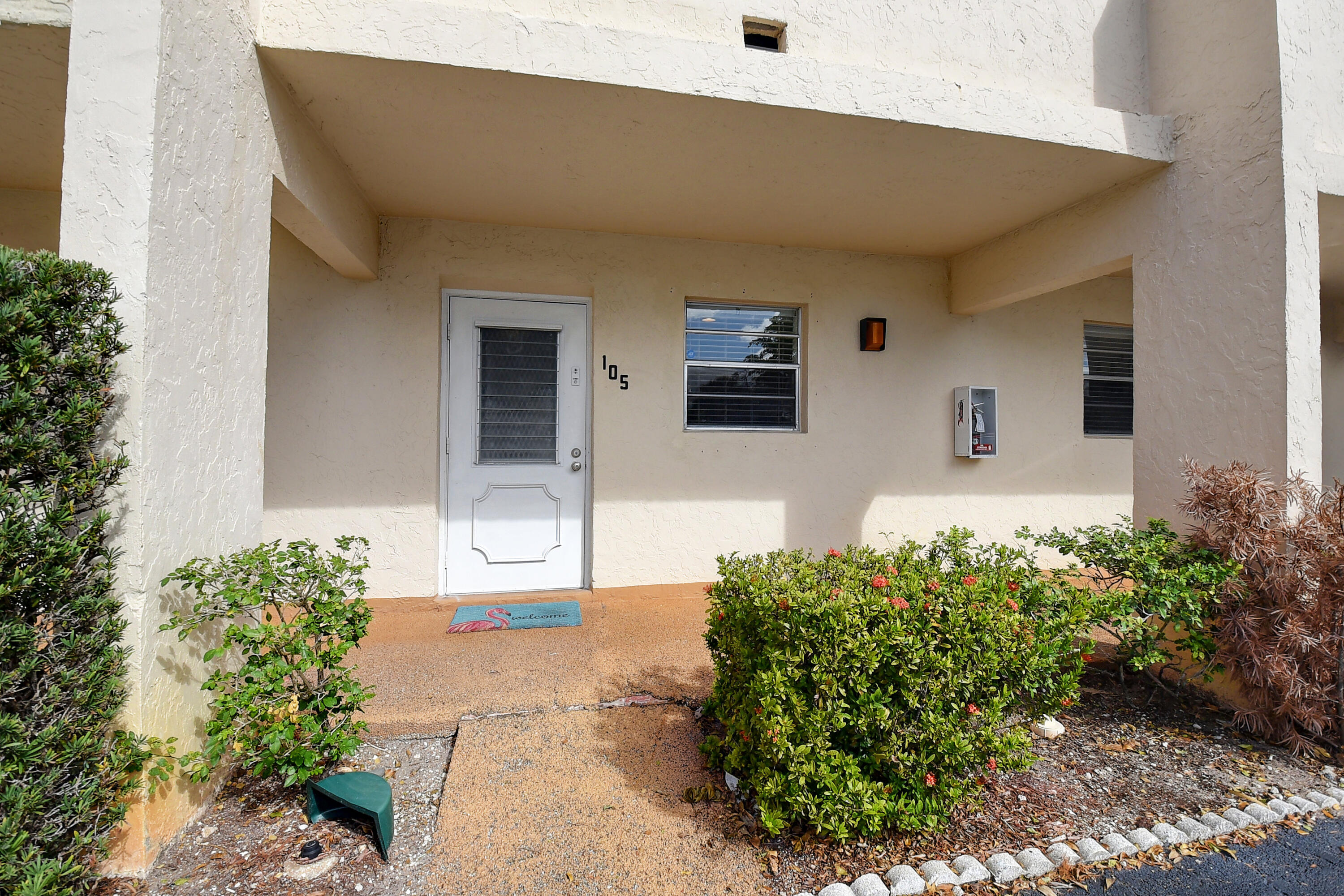 2901 Fiore Way, Unit 105 Delray Beach, FL 33445 - Photo 2 of 32 DSC_0676_77_78_79_80
