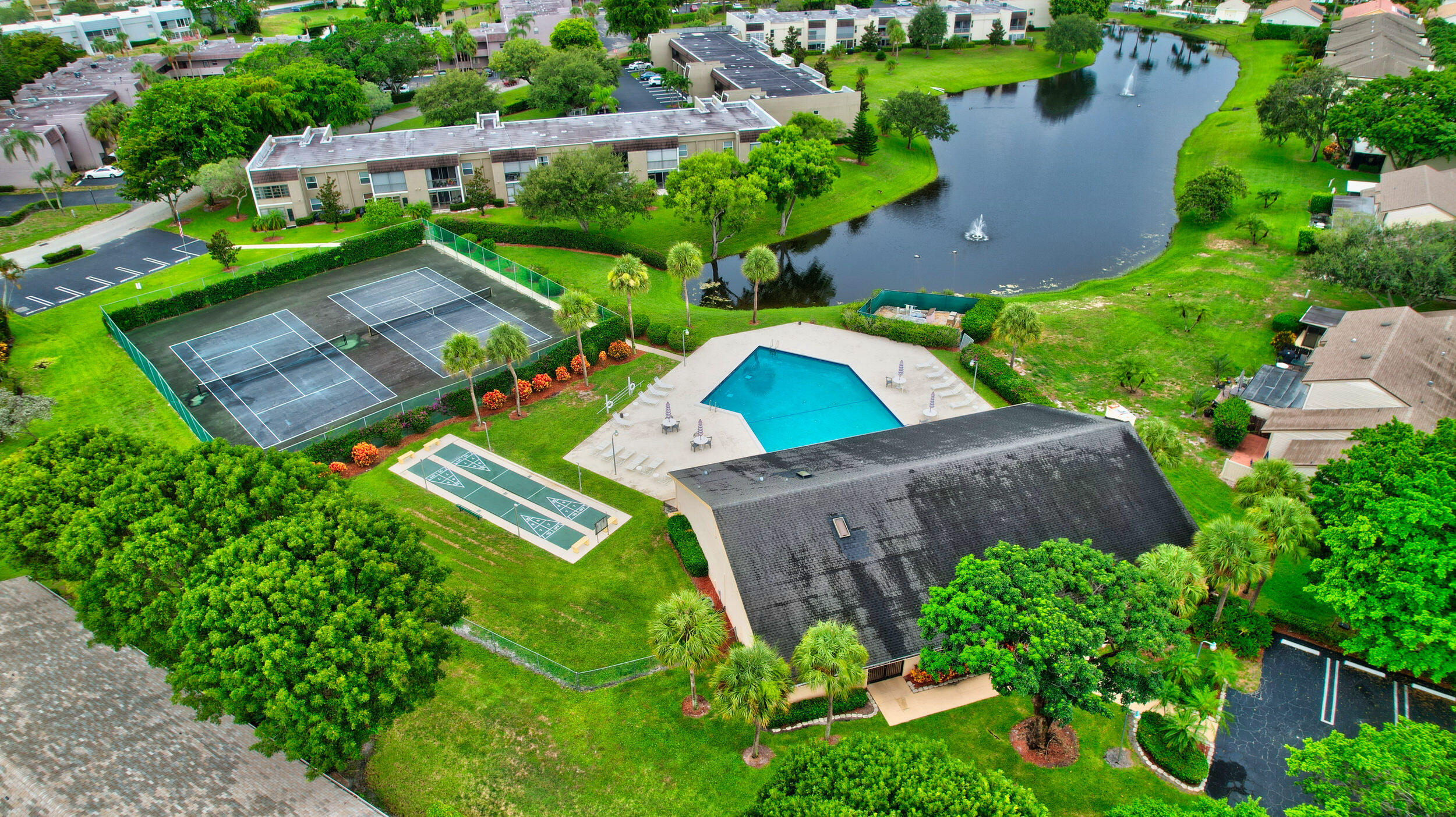 2901 Fiore Way, Unit 105 Delray Beach, FL 33445 - Photo 26 of 32 DJI_0831_2_3_4_5