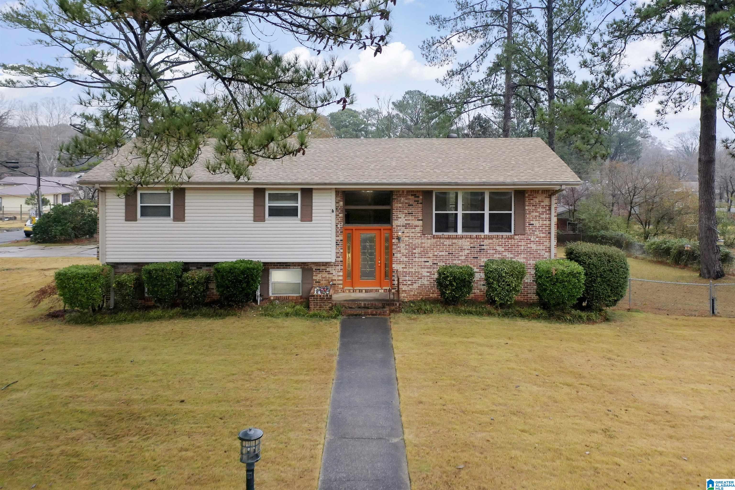 25 Cambridge Road Bessemer, AL 35023 - Photo 1 of 37