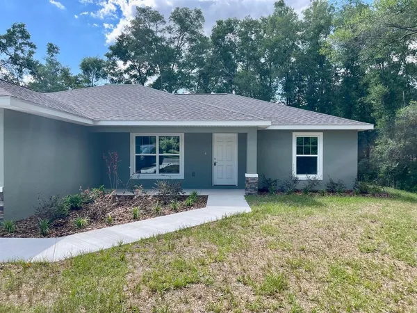 $2,300 | 19231 Southwest 97th Street, Dunnellon, FL 34432