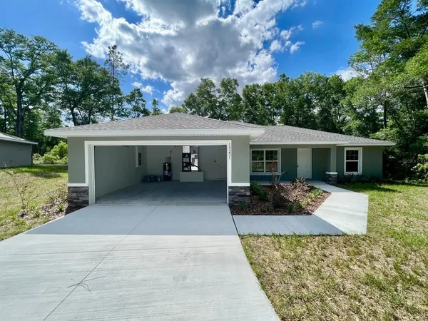 $2,300 | 19231 Southwest 97th Street, Dunnellon, FL 34432