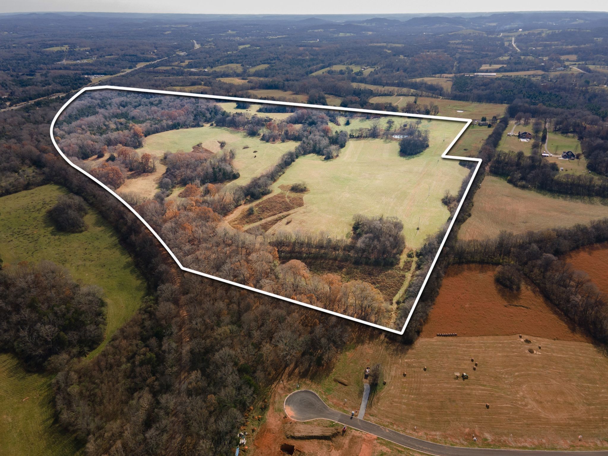 1201 Harris Road Columbia, TN 38401 - Photo 1 of 9