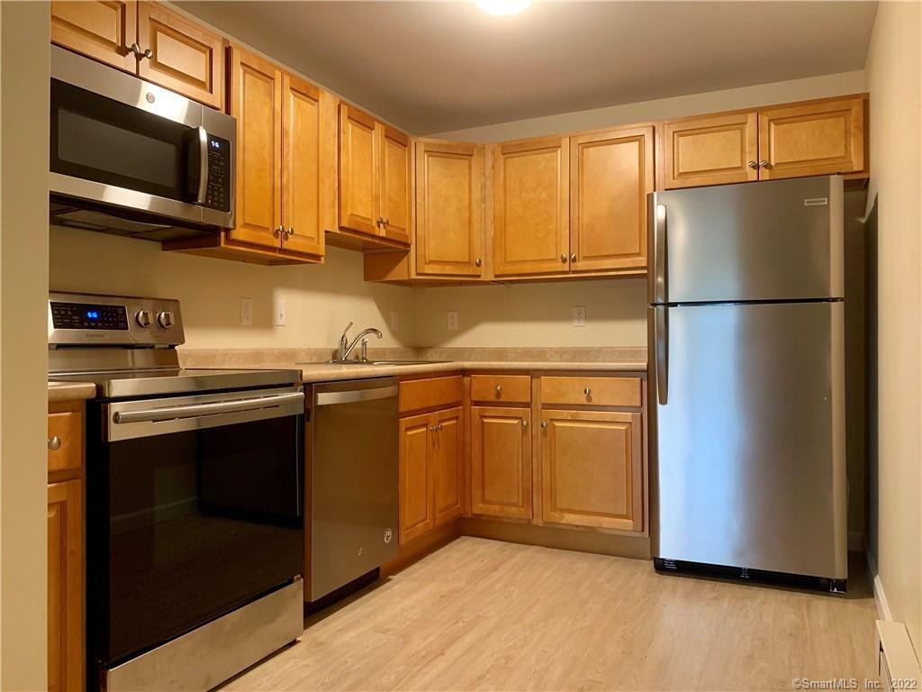 949 Pleasant Valley Road, Unit 115 South Windsor, CT 06074 - Photo 1 of 1