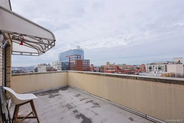 $628,000 | 138-12 Northern Boulevard, Unit 7F | Downtown Flushing