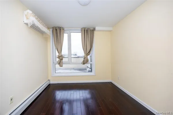 $628,000 | 138-12 Northern Boulevard, Unit 7F | Downtown Flushing