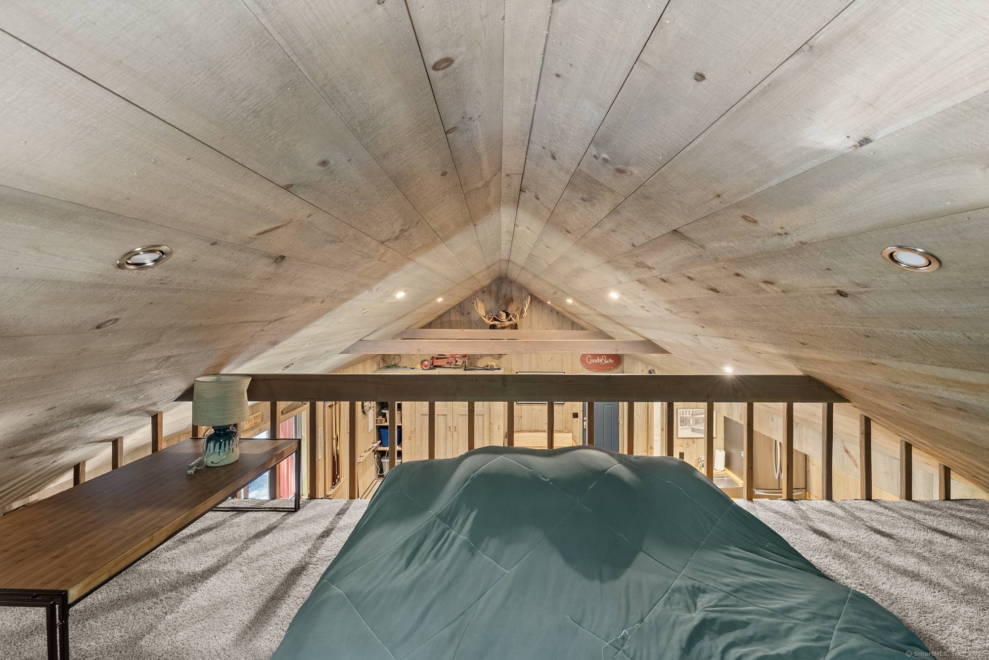 85 Good Hill Road Roxbury, CT 06783 - Photo 29 of 33 a view of a balcony